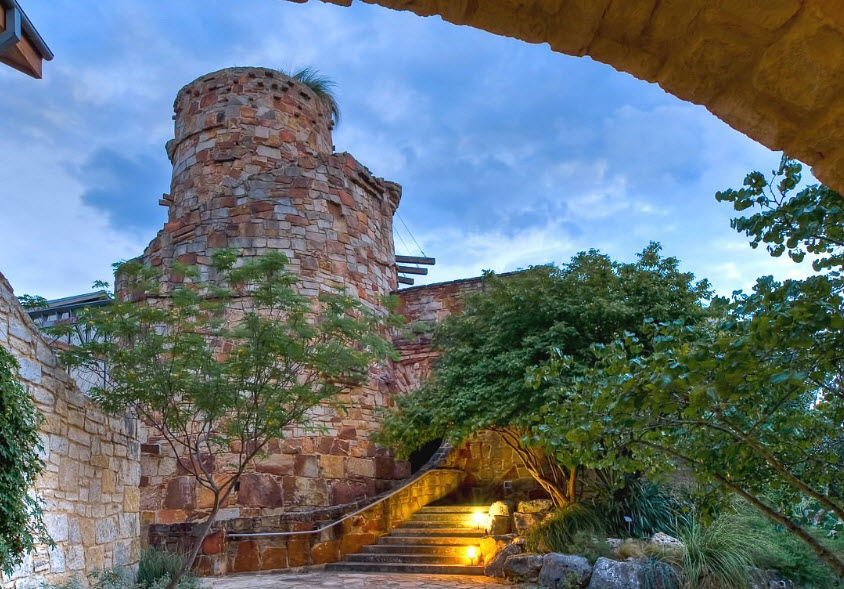 Lady Bird Johnson Wildflower Center, United States